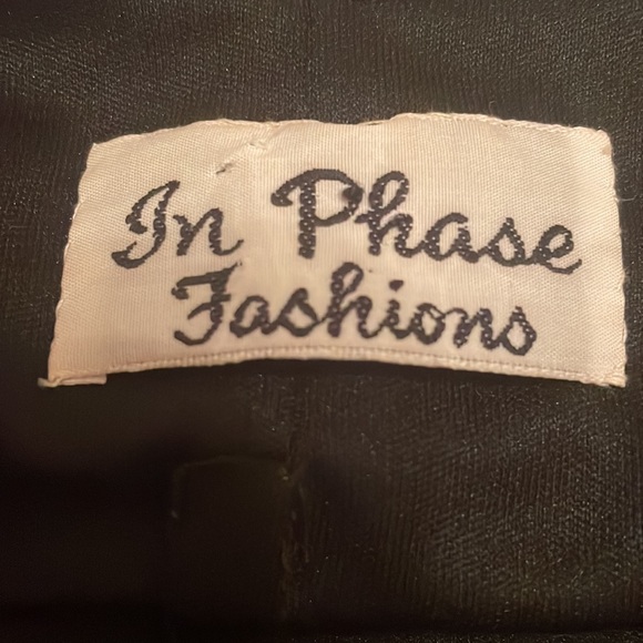 Two piece flower dress and jacket - Picture 10 of 10